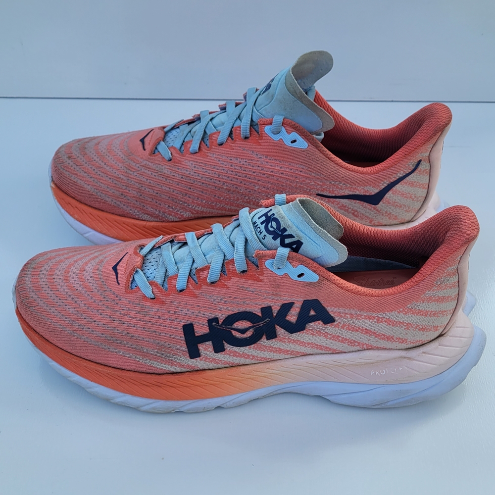 Hoka One One Women's Mach 5 Running Sneaker Athletic Shoes Size 8 B Peach